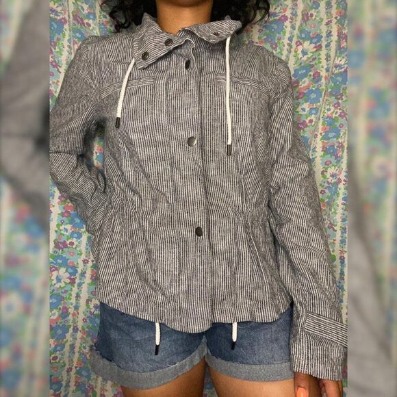 Ann Taylor LOFT Linen Pinstripe Zip Up Drawstring Pockets Jacket Womens Medium - Picture 3 of 13